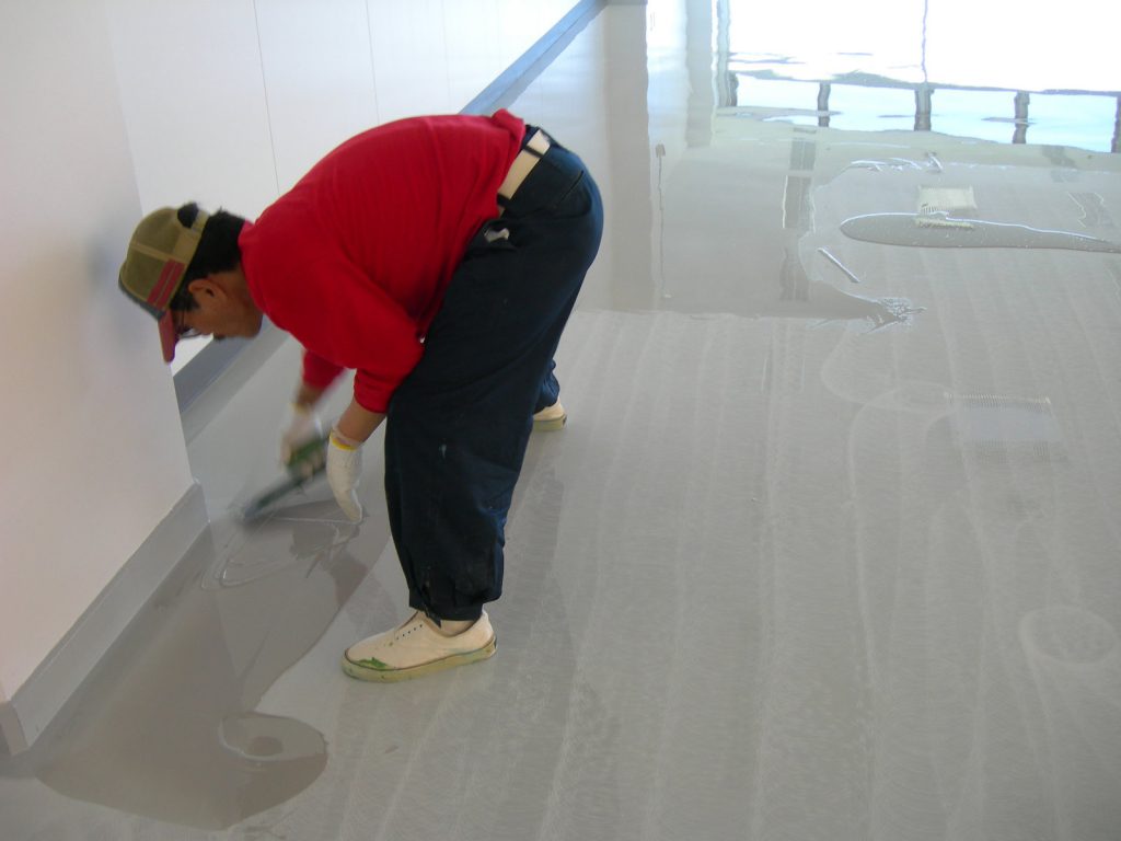 神奈川県横浜市緑区の研究施設｜クリンルーム塗り床不具合補修：ケミクリート