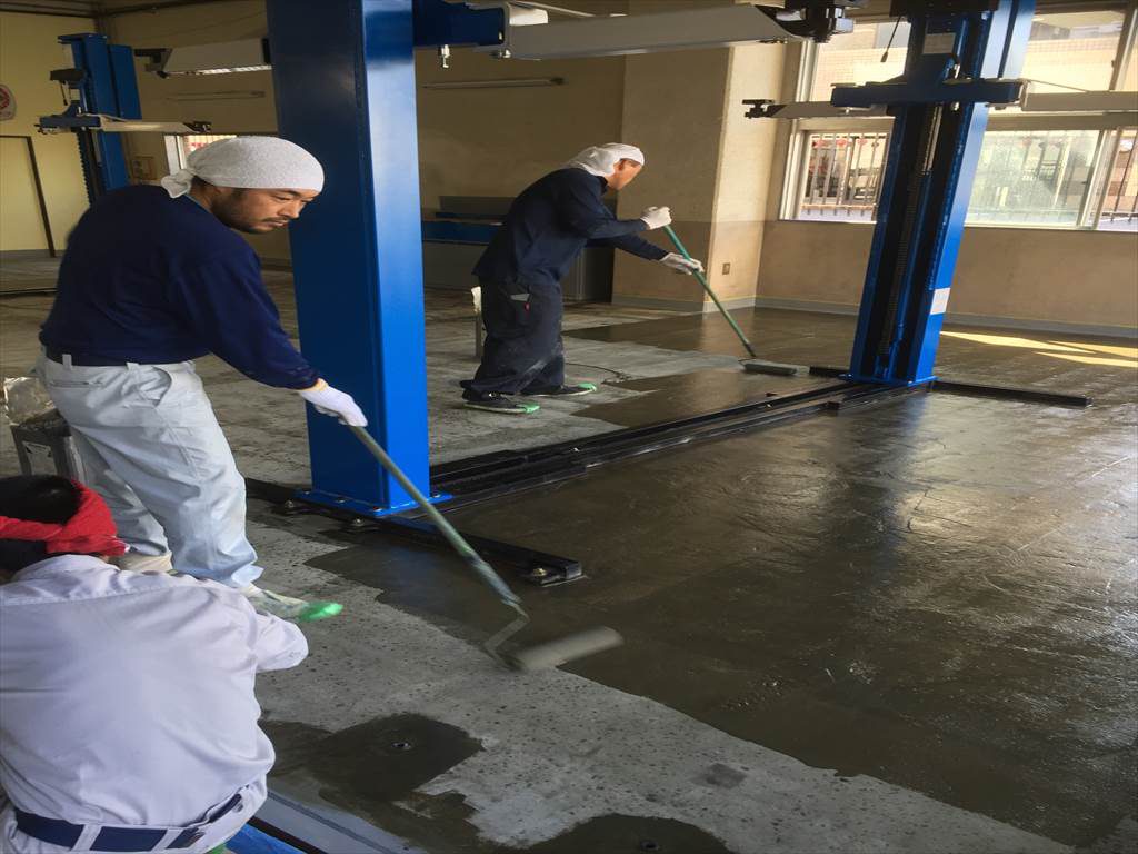 東京都練馬区の自動車整備工場｜塗り床（床塗装）改修工事：ケミクリートＥ