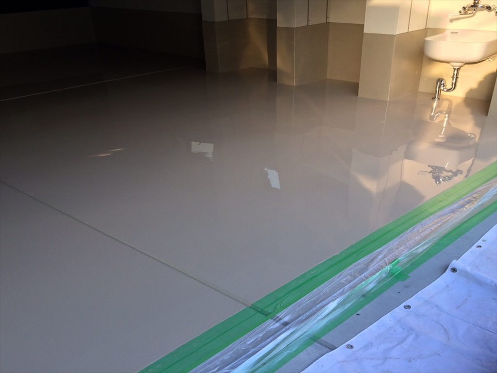 東京都豊島区個人邸ガレージ｜コンクリート床塗装工事（塗り床工事）：ケミクリートＥ