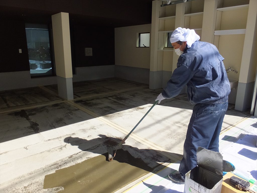 東京都豊島区個人邸ガレージ｜コンクリート床塗装工事（塗り床工事）：ケミクリートＥ