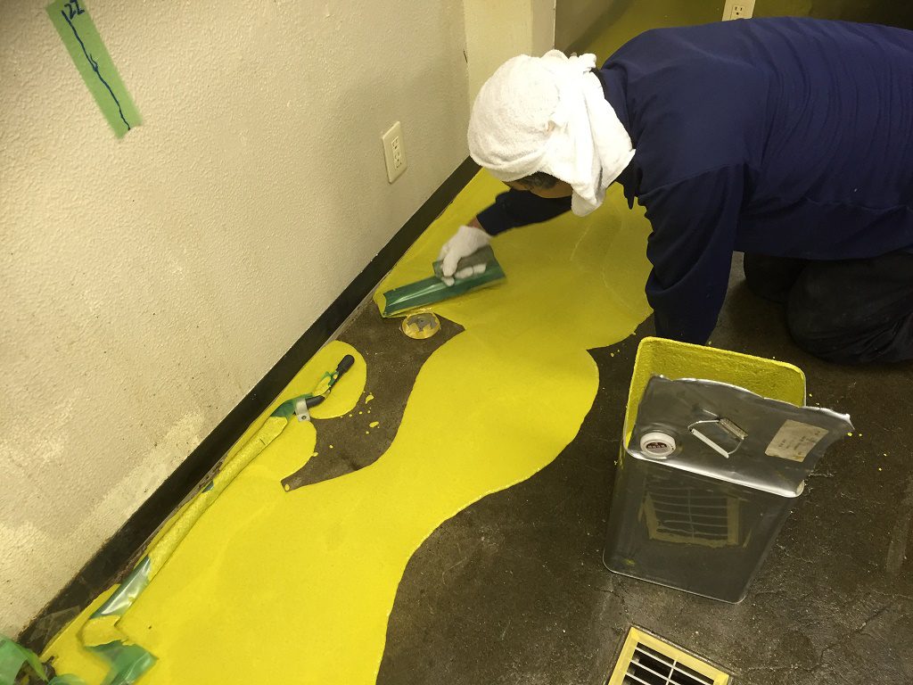 東京都中央区人形町のハンバーガー宅配店の厨房床塗装工事