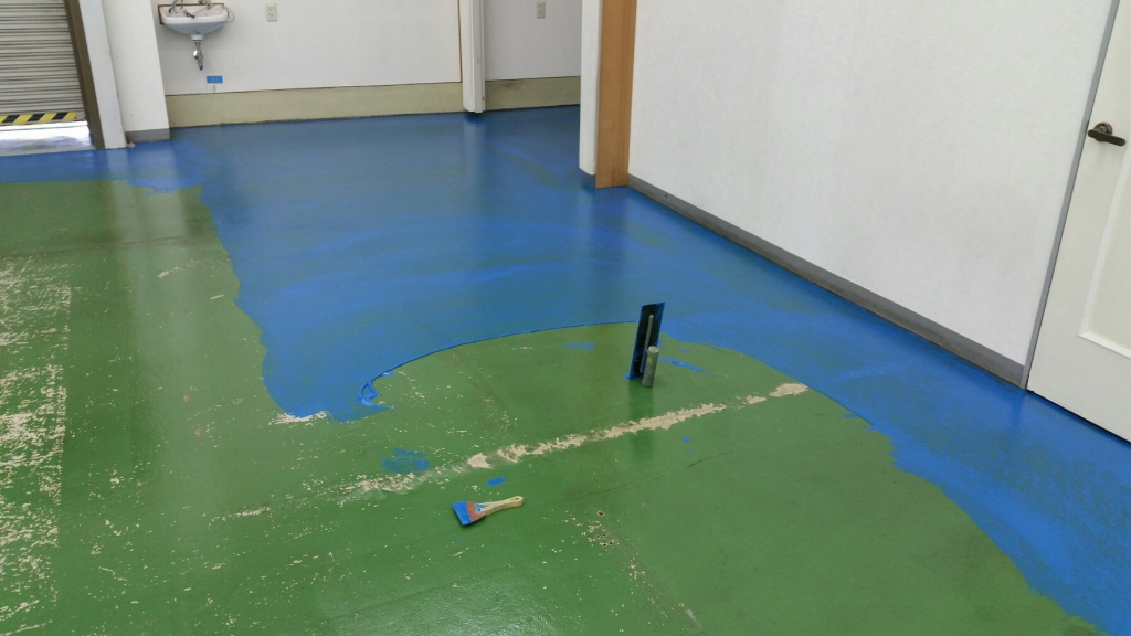 さいたま市の精密測定器メーカー｜床塗装：エポキシ樹脂防塵塗装