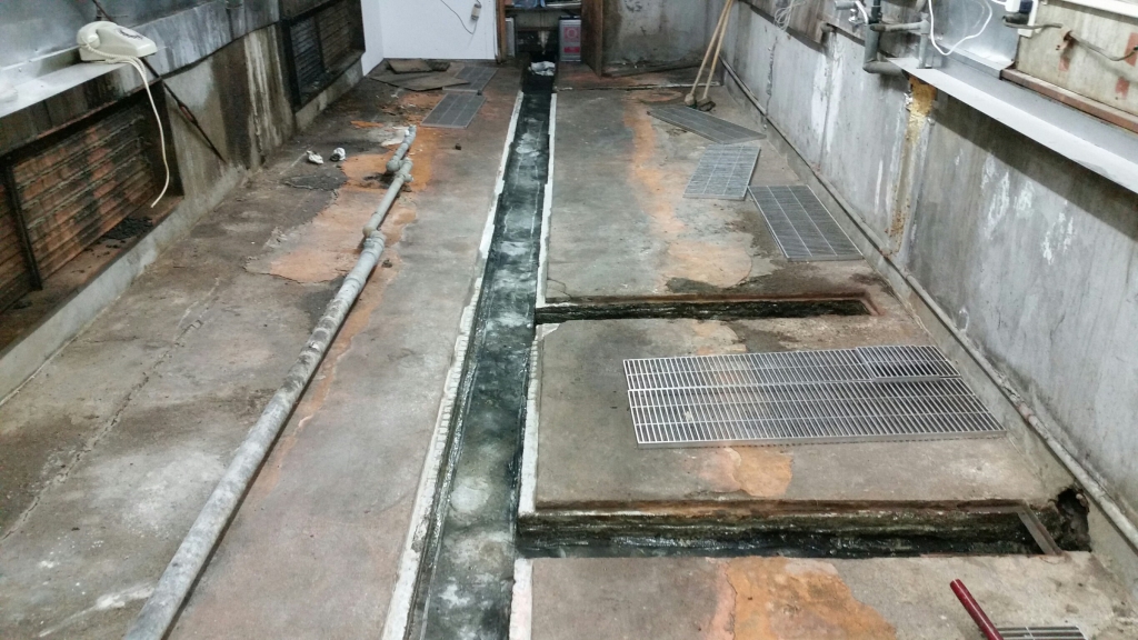 東京都渋谷区の結婚式場｜厨房塗り床改修工事：ケミクリートＭＳＬモルタル工法