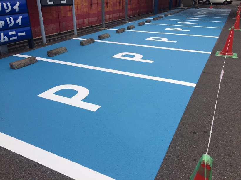 埼玉県深谷市の自動車整備工場｜駐車場床塗装工事：カラートップＰ