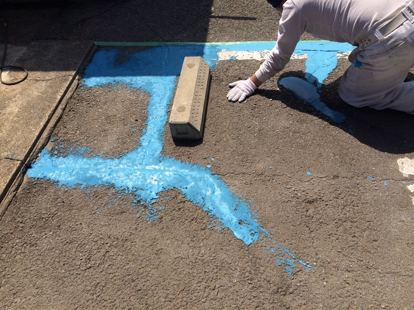 埼玉県深谷市の自動車整備工場｜駐車場床塗装工事：カラートップＰ