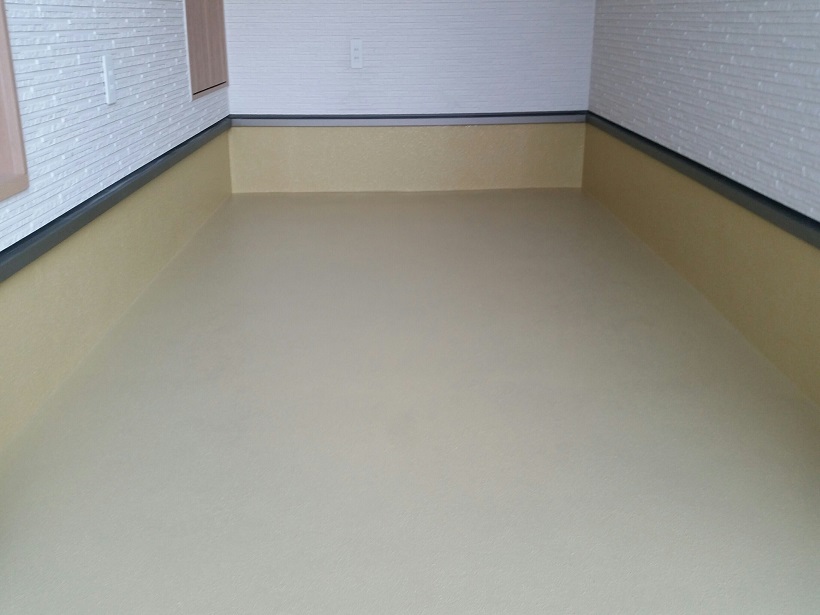 個人邸のガレージ（駐車場）のコンクリート床に適した塗床（床塗装）とは