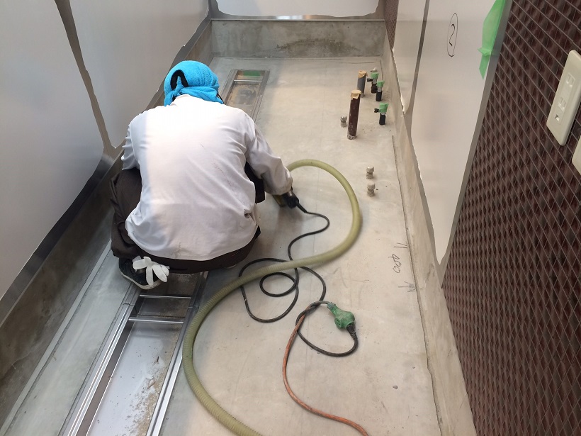 東京、秋葉原のラーメン店｜厨房に水性硬質ウレタン塗床：タフクリートＭＨを施工。