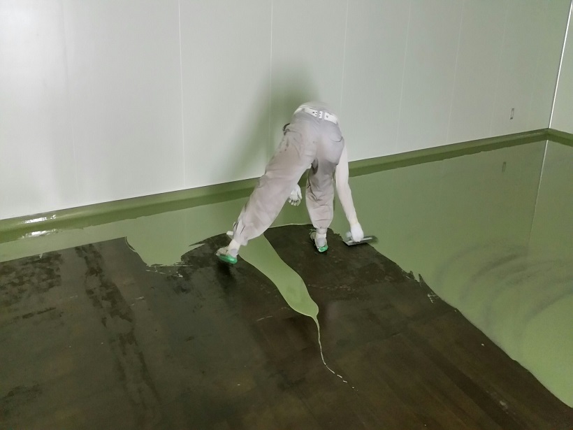 埼玉県秩父市の工場｜クリンルームにウレタン系帯電防止塗床工事：ケミコンダクトＶＣ