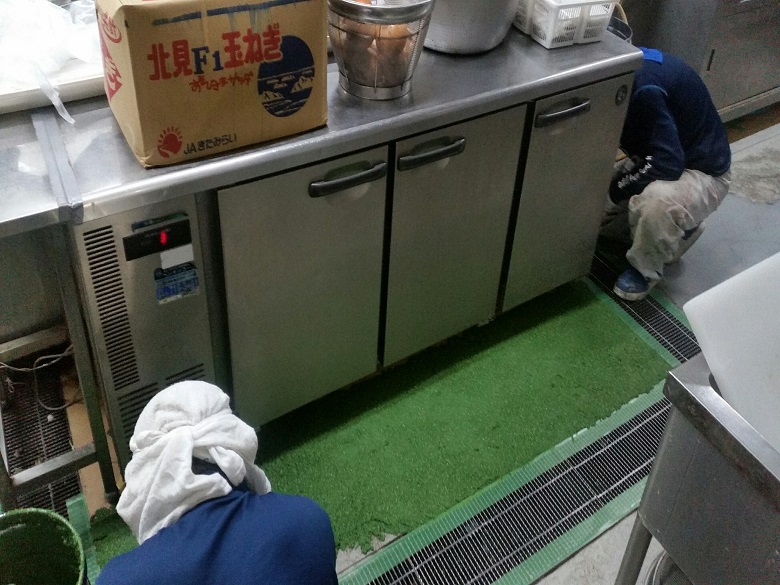 神奈川県横浜市磯子区の飲食店（スタミナカレーの店バーグ様）｜厨房塗床（床塗装）：耐熱ピュールＭ７工法
