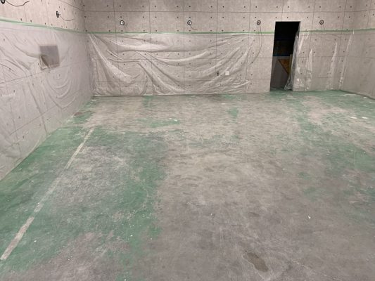 埼玉県伊奈町のカーコーティング工場｜工場らしく見える床塗装工事：ジョリエースＥ