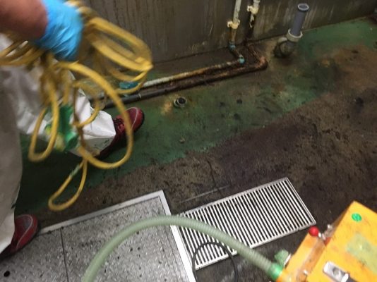 千葉県船橋市のうなぎ屋｜厨房防滑塗床工事：タフクリートＭＨ