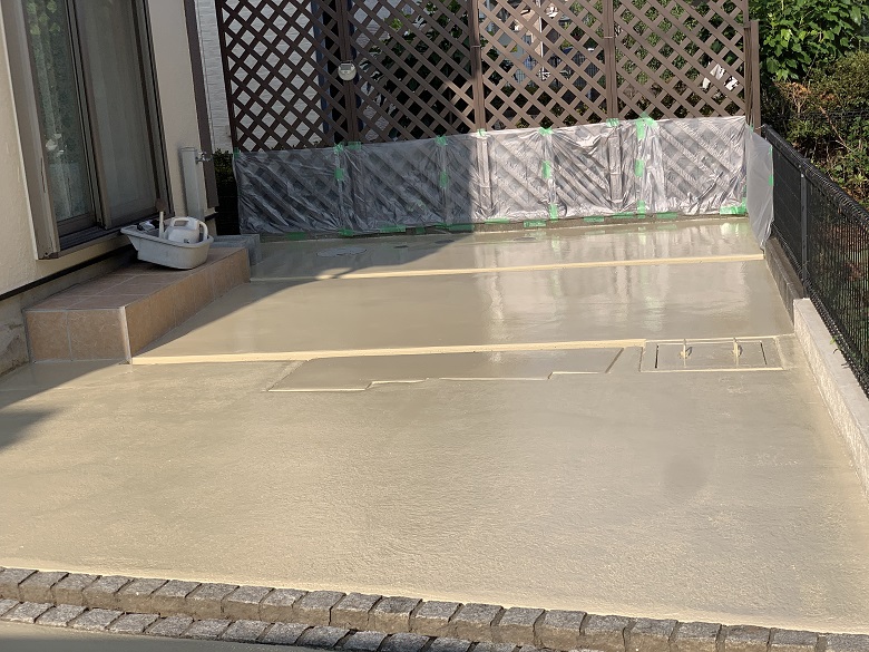 東京都清瀬市、ガレージのコンクリート色むら｜床塗装で改善できた